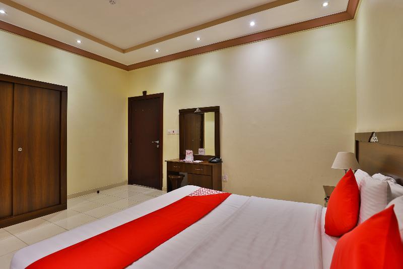 OYO 273 Star Yanbu Hotel Suites Exterior foto